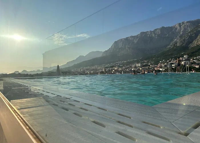 Atlantis Lux With Pool