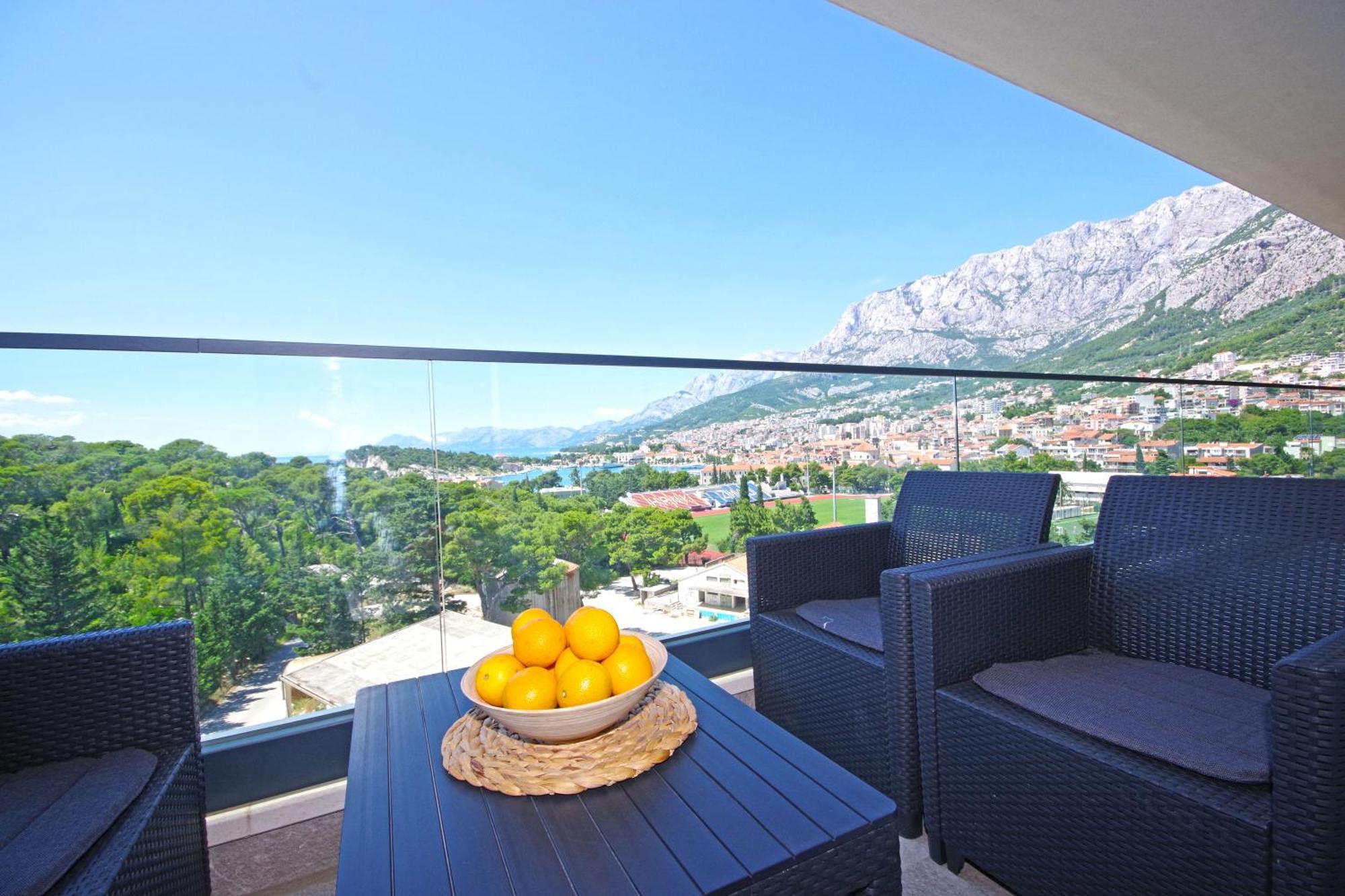 Apartment Atlantis Lux With Pool Makarska